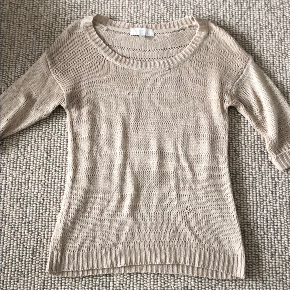 Women’s light sweater